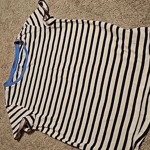 ❄️Old Navy Striped Tee #B5